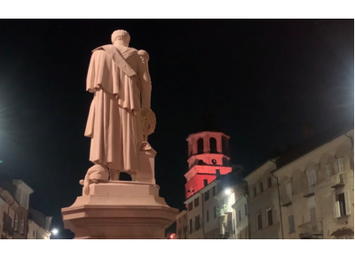 Musica e piatti greci per ricordare Santorre